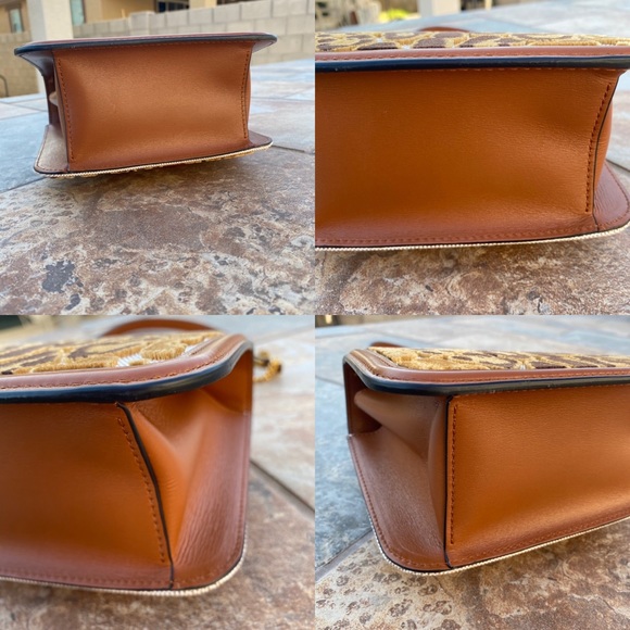 SOLD Valentino Garavani Small VSling Crossbody - Picture 11 of 16